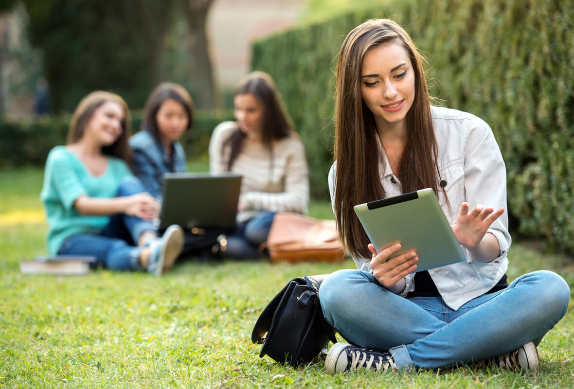 https://escoffier-businessschool.com/wp-content/uploads/2024/03/inner_b2.jpg